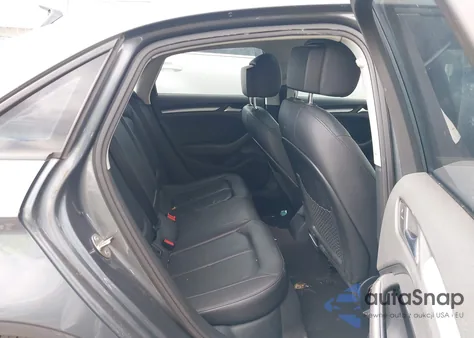 2015 Audi A3 1.8T Premium z USA, uszkodzony, nr VIN WAUACGFF8F1011859